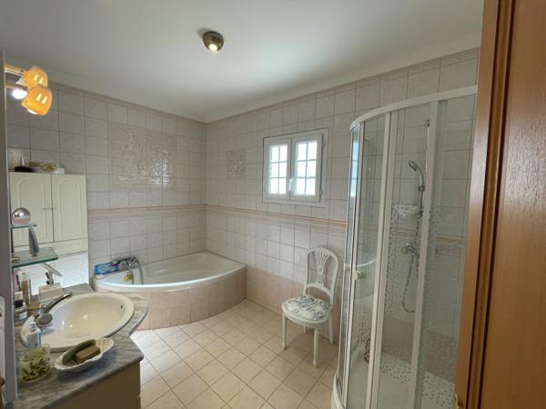 Villa récente de plain pied à BRAM Bram (11150)