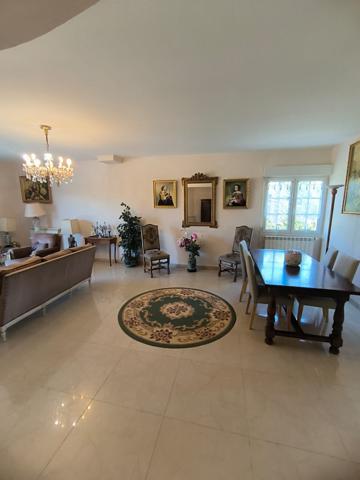 Villa récente de plain pied à BRAM Bram (11150)