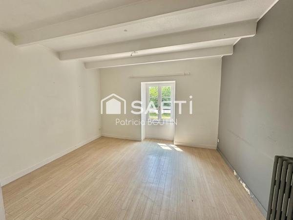 MAGNIFIQUE MAISON FAMILIALE DE 7 CHAMBRES AUX PORTES DE NIORT !