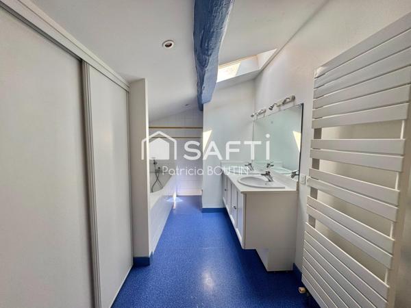 MAGNIFIQUE MAISON FAMILIALE DE 7 CHAMBRES AUX PORTES DE NIORT !