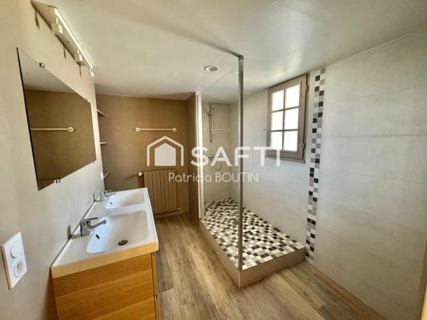 MAGNIFIQUE MAISON FAMILIALE DE 7 CHAMBRES AUX PORTES DE NIORT !