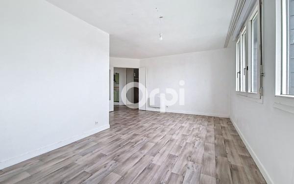 Appartement à vendre    3 pièces • 70,26 m2 Creil