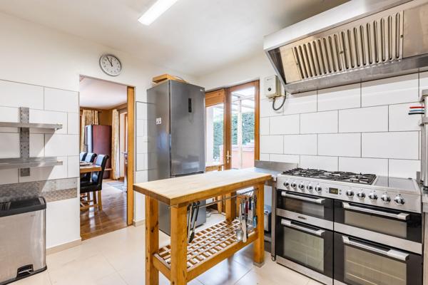 Vente Chalet de luxe Les Deux Alpes 13 Pièces 328.8 m²