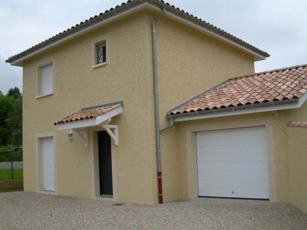 Maison à louer à Villieu-Loyes-Mollon (01800)