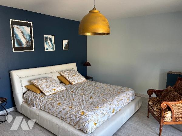 Maison de caractère 121m² à Chalonnes-sur-Loire avec vue magnifique, cadre paisible.