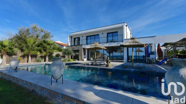 Maison à vendre 7 pièces 240 m² Angoulins