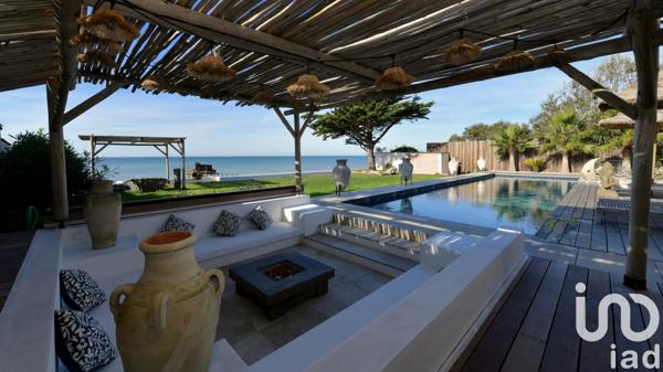 Maison à vendre 7 pièces 240 m² Angoulins