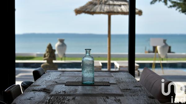 Maison à vendre 7 pièces 240 m² Angoulins