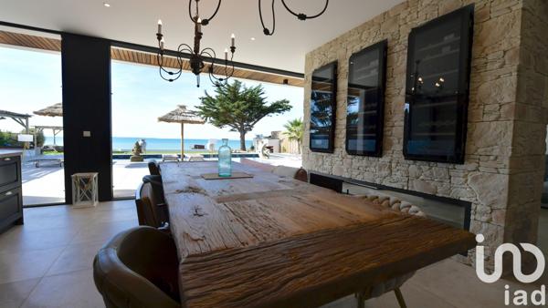 Maison à vendre 7 pièces 240 m² Angoulins