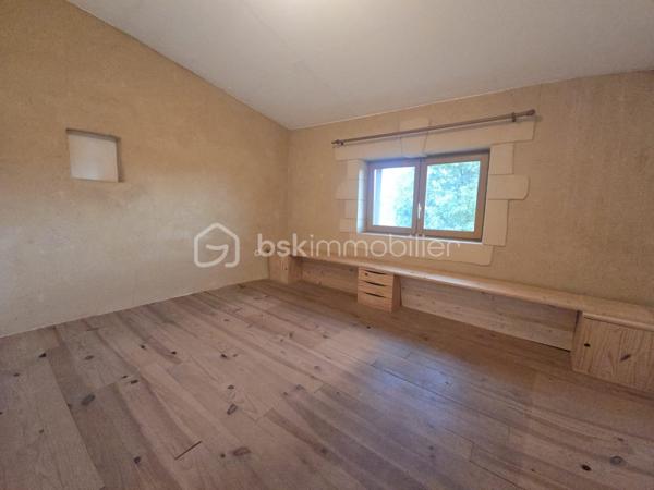 Maison en pierre de 78 m²