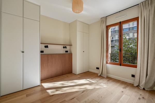 Vente Maison de luxe Paris 15 6 Pièces 237.72 m²