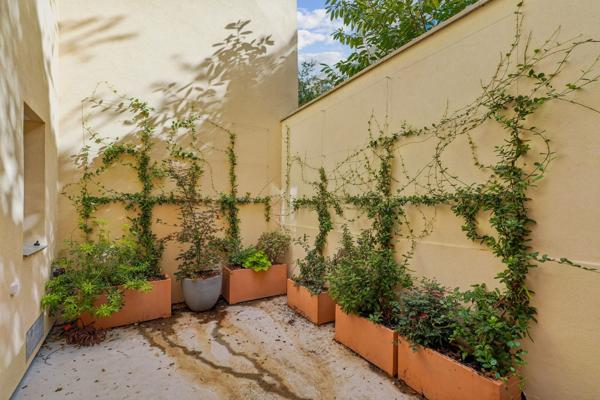 Vente Maison de luxe Paris 15 6 Pièces 237.72 m²