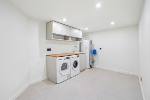 Vente Maison de luxe Paris 15 6 Pièces 237.72 m²