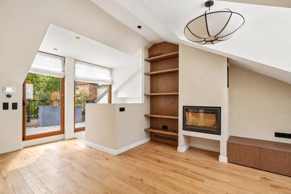 Vente Maison de luxe Paris 15 6 Pièces 237.72 m²