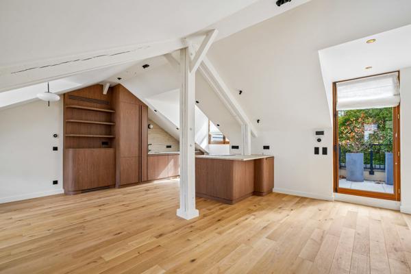 Vente Maison de luxe Paris 15 6 Pièces 237.72 m²