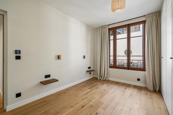 Vente Maison de luxe Paris 15 6 Pièces 237.72 m²
