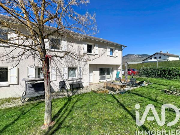 Maison à vendre 13 pièces 229 m² Saint-Julien-Chapteuil