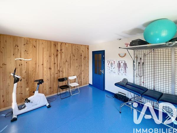 Maison à vendre 13 pièces 229 m² Saint-Julien-Chapteuil