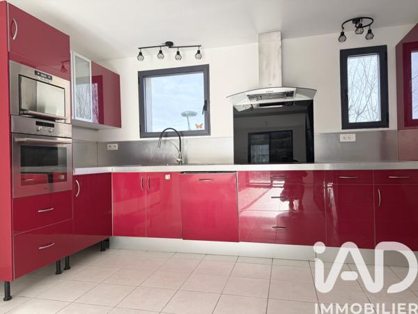 Maison à vendre 4 pièces 95 m² Lançon-Provence