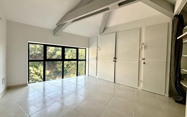 Appartement à vendre    4 pièces • 101 m2 Grasse