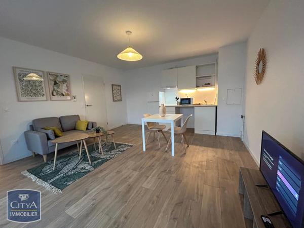 Appartement à louer 2 pièces 43.84m²