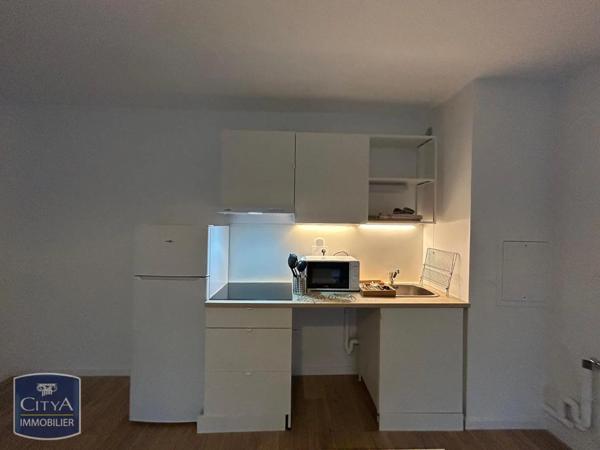 Appartement à louer 2 pièces 43.84m²