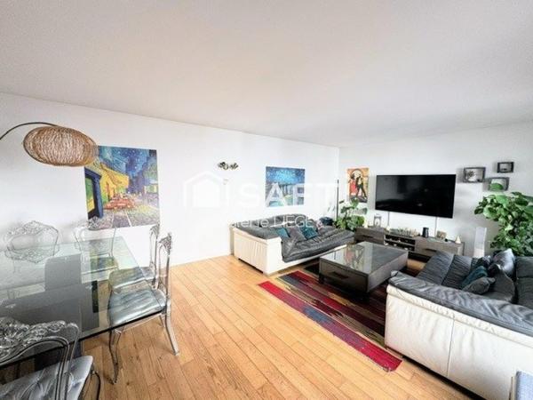 Bien d’exception en duplex au cœur d’une ville prisée