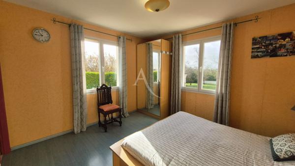 Maison Saintes 5 pièce(s) avec piscine et son appartement dédié