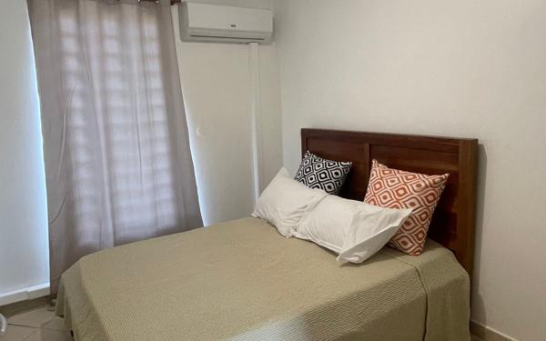 Appartement à louer    2 pièces •  Les Abymes