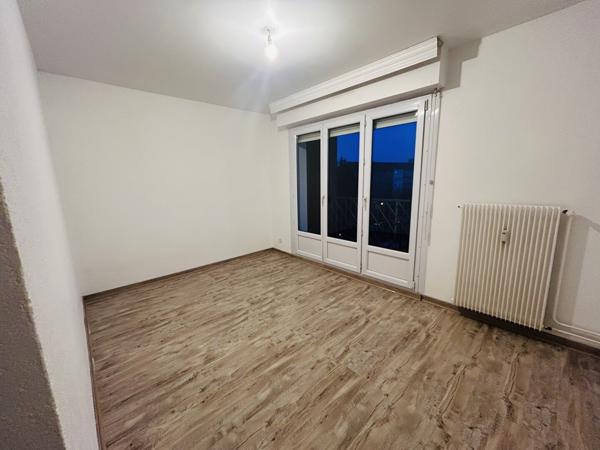 SOCHAUX SUPERBE APPARTEMENT F4