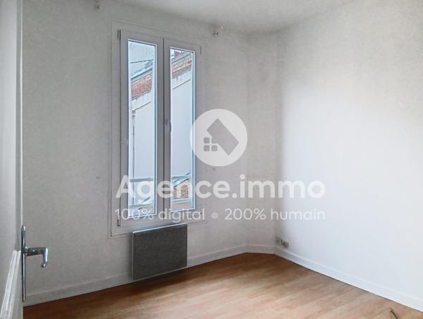 À vendre - Maison mitoyenne 2 côtés, 3 pièces située à Montmagny (95360)