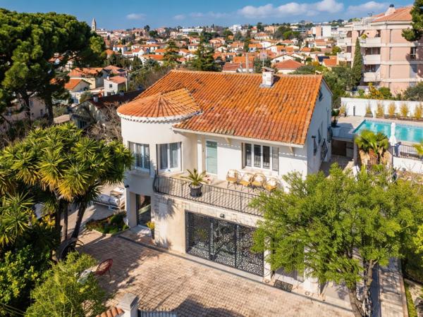 Vente Maison de luxe Marseille 12 10 Pièces 342 m²