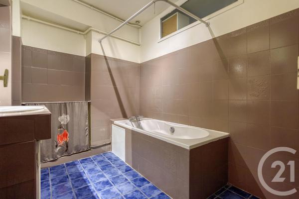 Appartement T7 à vendre  7 pièces - 219,66 m2 CHAMBERY - 73