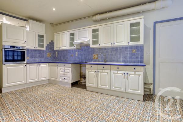 Appartement T7 à vendre  7 pièces - 219,66 m2 CHAMBERY - 73