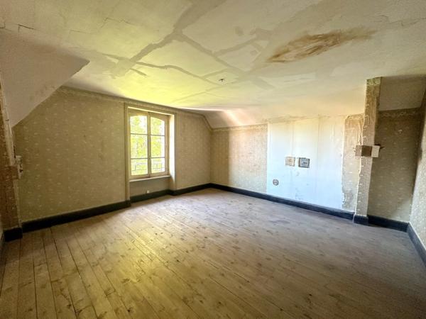 Maison 9 pièces 160 m² sur parcelle de 942m² à Vertaizon