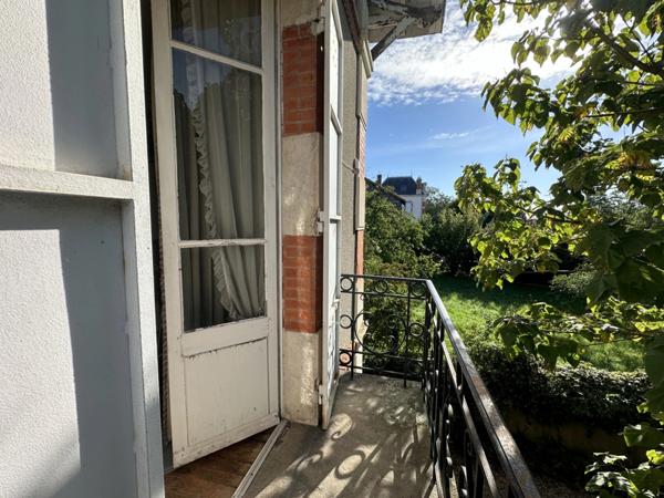 Maison 9 pièces 160 m² sur parcelle de 942m² à Vertaizon