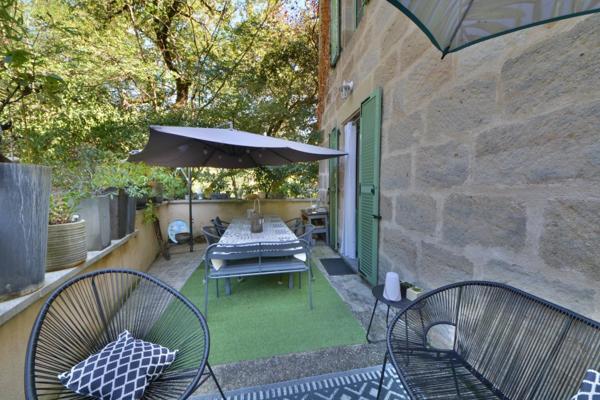 Location                                                      Maison
                        
                     5 pièces                      120 m2                     à Brive-la-Gaillarde