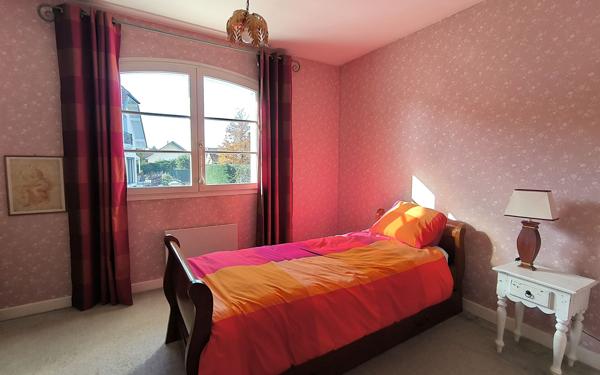 Maison à vendre    5 pièces • 265 m2 Prévessin-Moëns