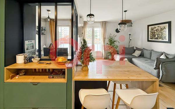 Appartement à vendre    3 pièces • 51 m2 Lyon 8