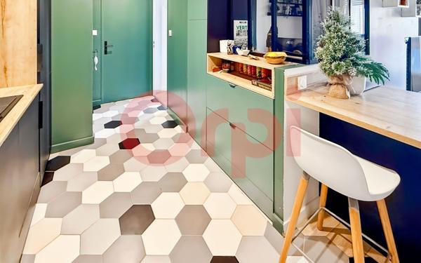 Appartement à vendre    3 pièces • 51 m2 Lyon 8