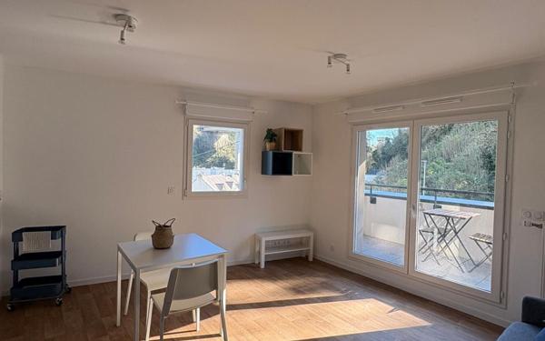 Appartement à louer    1 pièce •  Brest