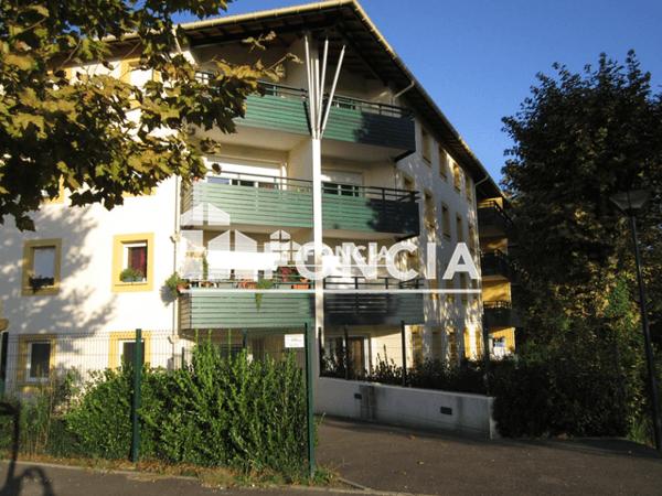 Location Appartement meublé 2 pièces 44.32 m² - 257 RUE RENEE DARRIET Mont-de-marsan 40000