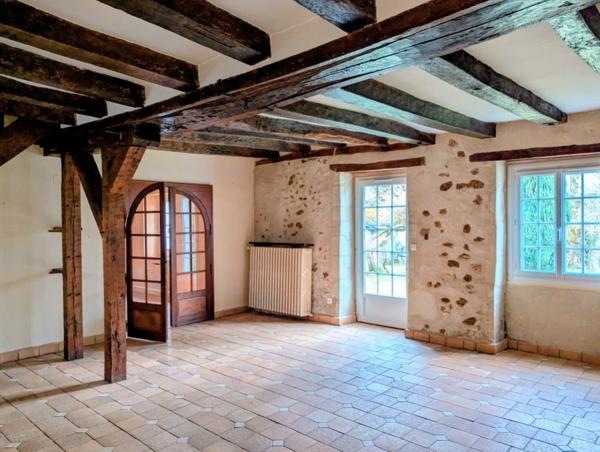 À vendre - Maison de campagne, 4 pièces situé à Langeais (37130)