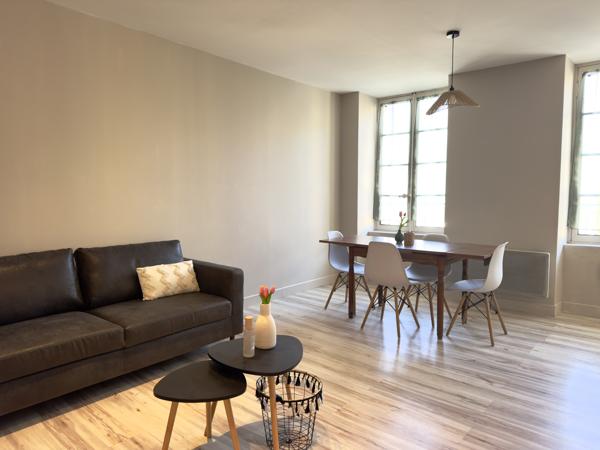 APPARTEMENT T3 MEUBLE – CARCASSONNE HYPER CENTRE