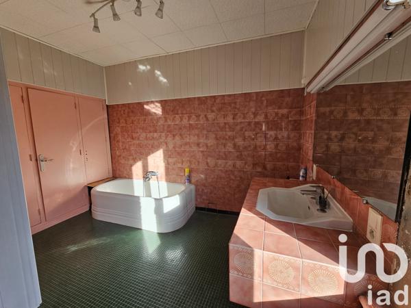 Maison à vendre 10 pièces 220 m² La Boussac