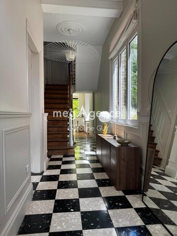 Maison à ARQUES, 62510 - 7 pièces 166m²