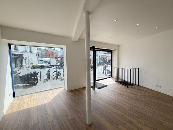 MONTREUIL, Local commercial à louer sur Rue de Paris.