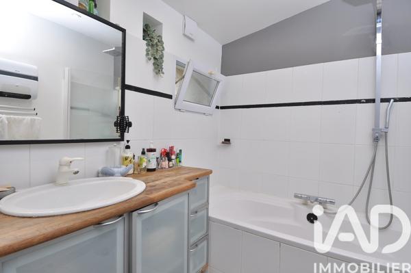 Maison à vendre 4 pièces 144 m² Clarensac