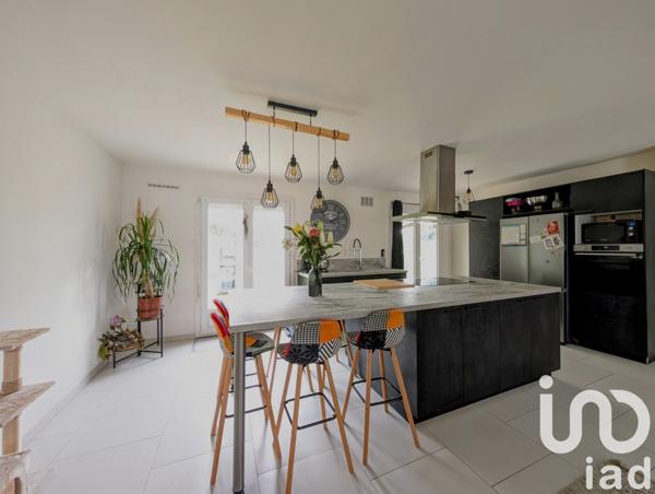 Maison à vendre 6 pièces 133 m² Saint-Yrieix-la-Perche