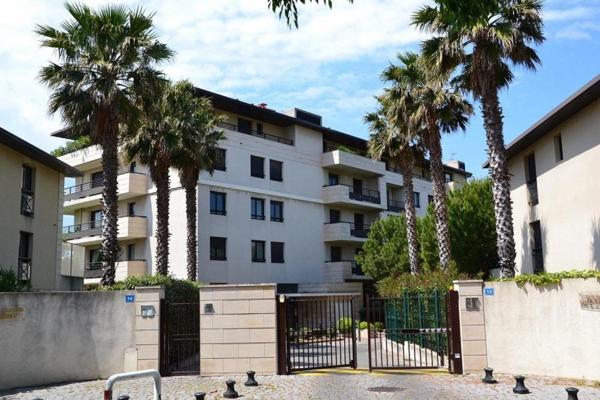 Un magnifique T2 situé dans le carré d'or du 8ème arrondissement